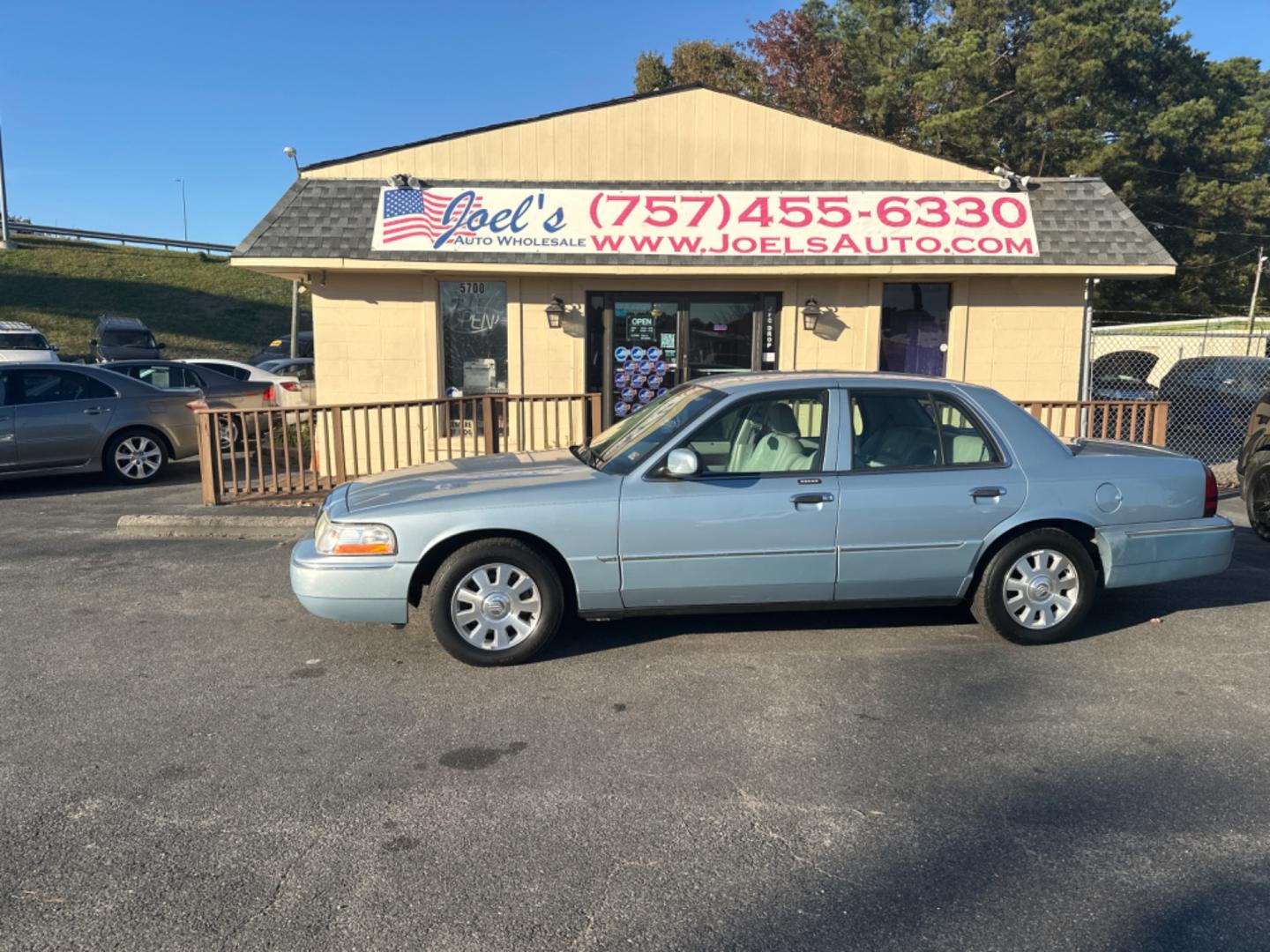 2004 Blue Mercury Grand Marquis (2MEFM75W24X) , located at 5700 Curlew Dr., Norfolk, VA, 23502, (703) 554-4373, 36.841885, -76.209412 - Photo#0